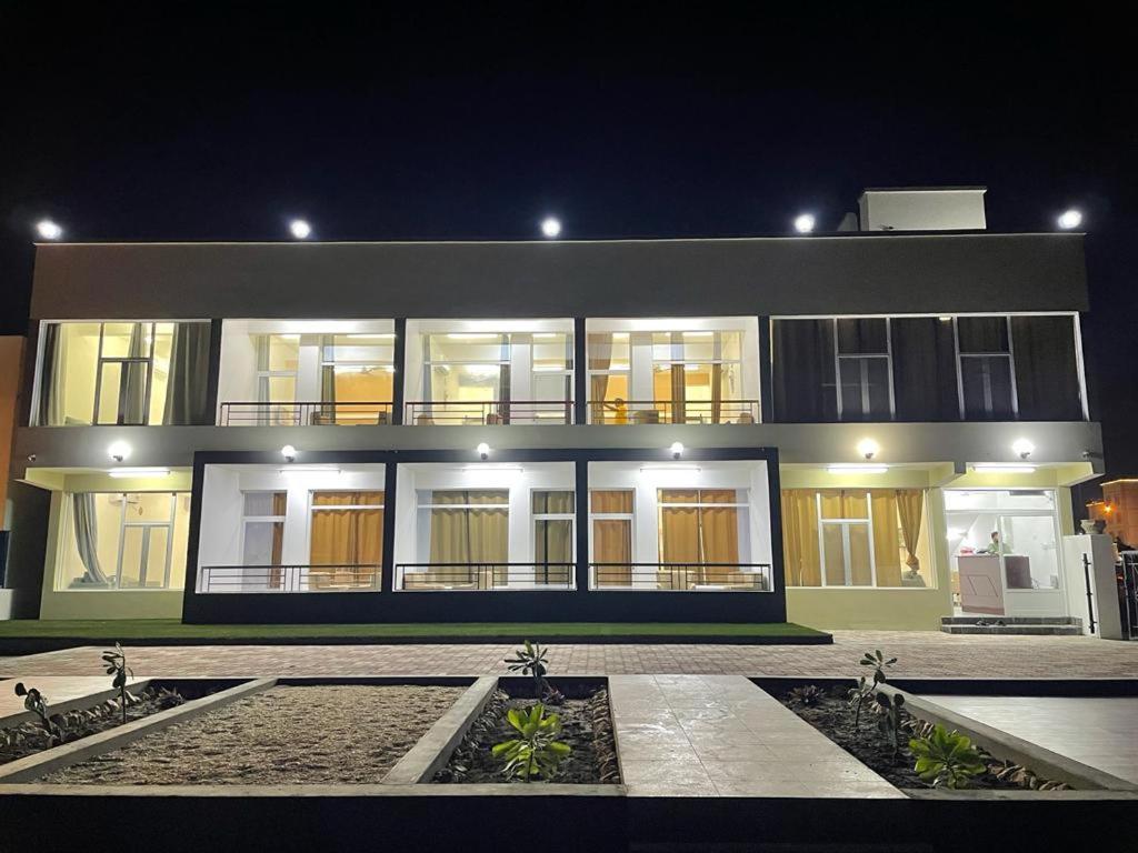 Maan Hotel Apartment Hilf Экстерьер фото