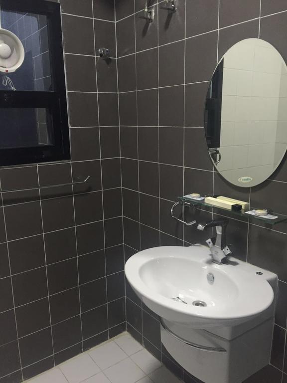 Maan Hotel Apartment Hilf Экстерьер фото